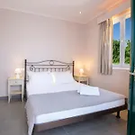 Ξενοδοχείο με διαμερίσματα Holidays Λευκάδα