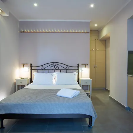 Aparthotel Vita Holidays & Studios 3*
