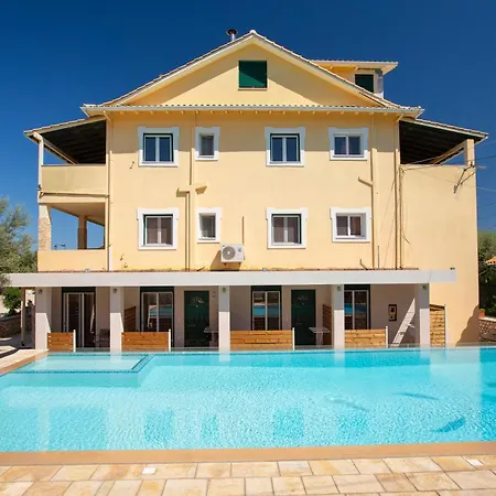 Vita Holidays & Studios 3*