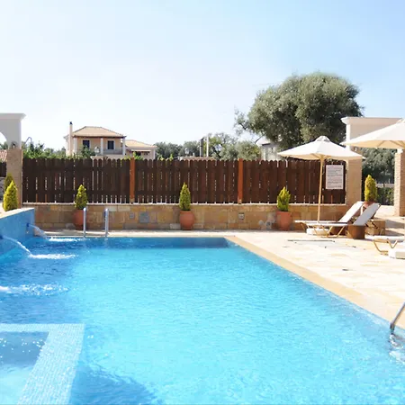 Holidays Aparthotel 4*