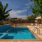 Vita Holidays & Studios