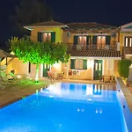 Aparthotel Vita Holidays & Studios 4*