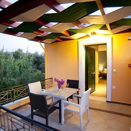 Holidays 4* Лефкада