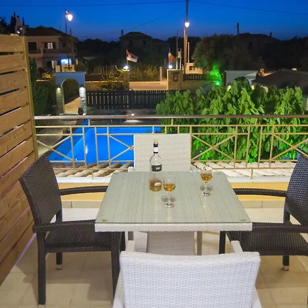 Holidays 4* Лефкада