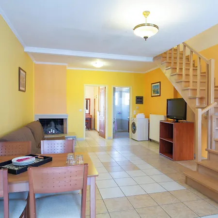 Holidays Aparthotel