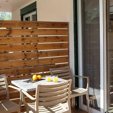 Aparthotel Holidays