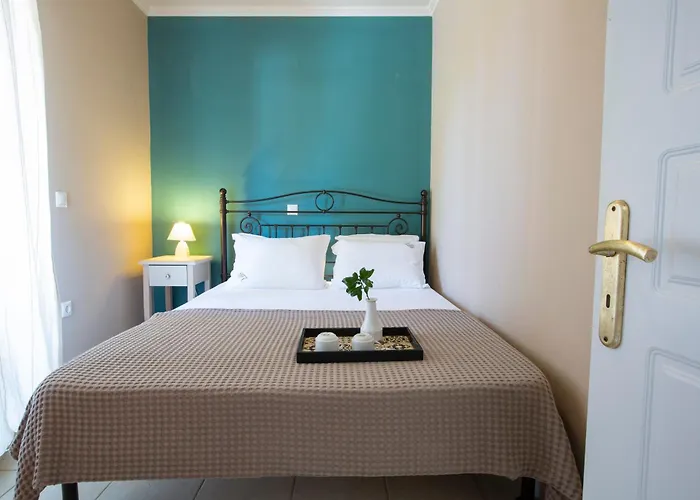 Vita Holidays & Studios Aparthotel