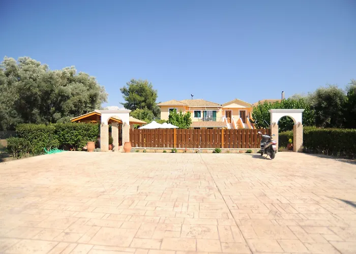 Aparthotel Vita Holidays & Studios 4*